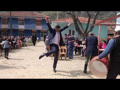 UZUN EFE'DEN  YAGMUR YAĞDI ZEYBEĞİ