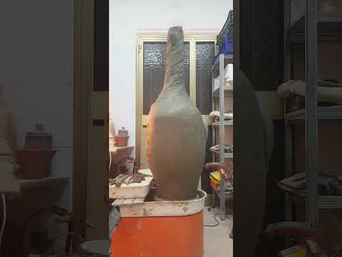 tornio da €135.00super economico....kg20di argilla....si...può....FARE....😀😀😀#ceramicalucianoamicuzi