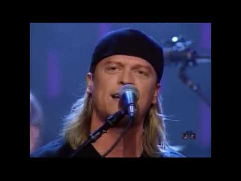 Puddle Of Mudd - Blurry (Live on Conan 2002)