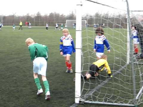 Oosterparkers F1 - GVAV F4 20 maart 2010 (#6).AVI