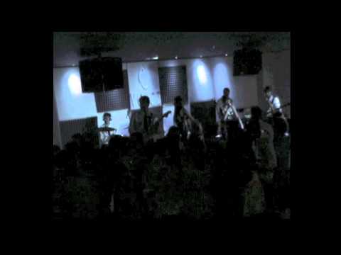 Dance Attraction - Disco Dance Cover Band - I will survive ( Gloria Gaynor ) - Live Cover 2013