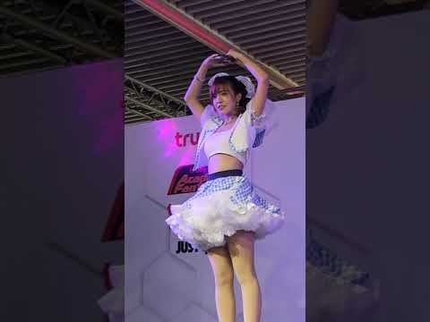 VID4652  Shining Stars - Shining Stars  (Baimint fogus) IDOL Exchange 6/9 @ MBK  #CMDreamDaisy124851