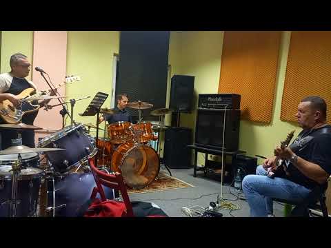 ROCKBARET "Piątka" muz.-POPA CHUBBY sł.-ROCKBARET ŁÓDŹ 10.2022