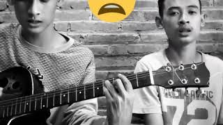 Download lagu Anak kembar bikin sedih cover(bagaikan langit dan bumi) mp3