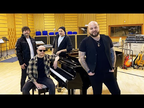 Play Video Youtube Video