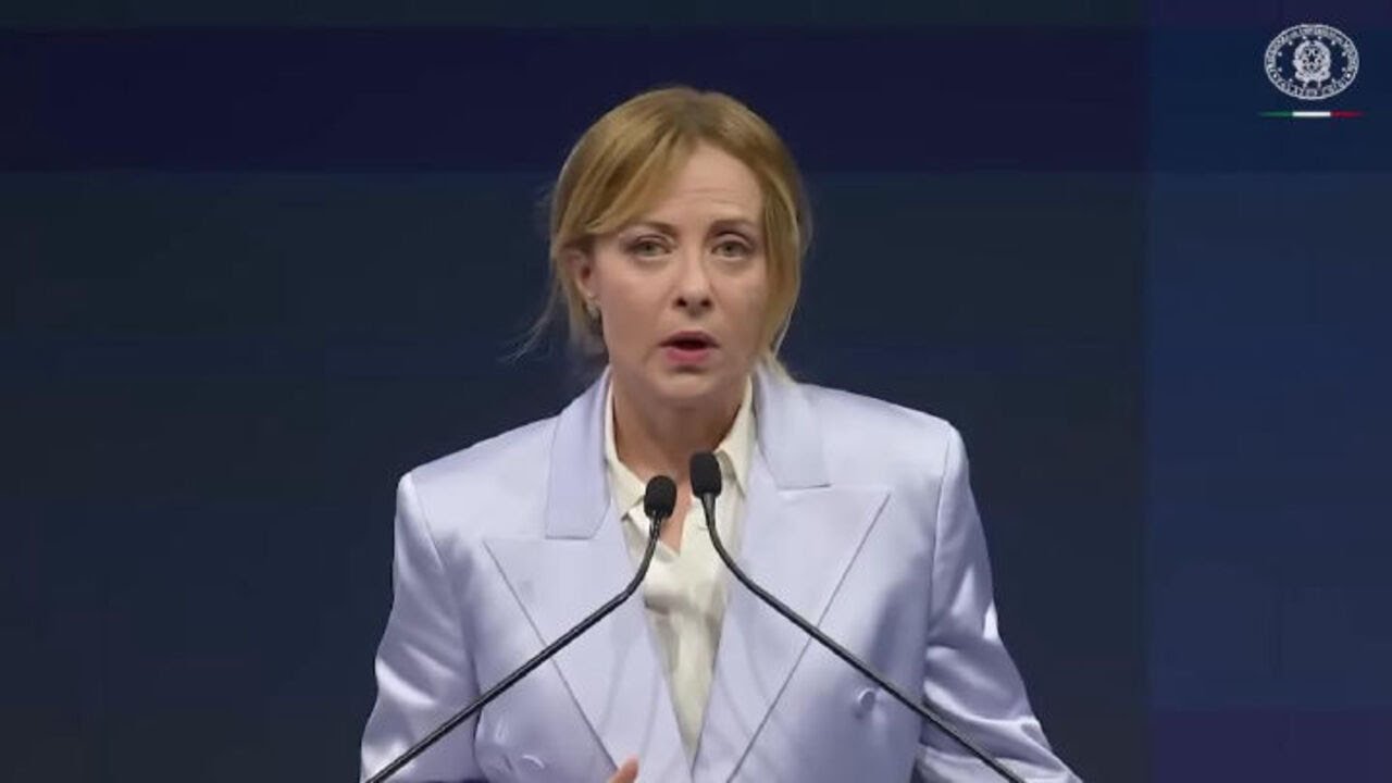 Meloni ad Assemblea di Confindustria: Ue faccia meno e lo faccia meglio