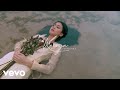 Keisya Levronka - Tak Ingin Usai (Official Lyric Video)