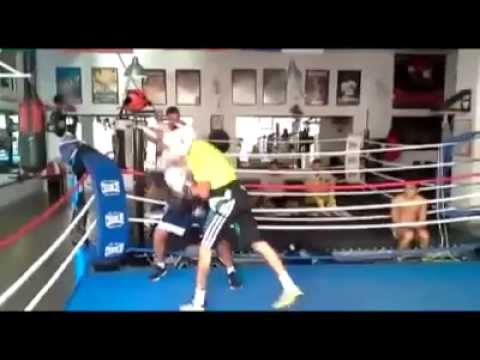 Destino Madrid a entrenar..(Sparring,Jerobe "Chocolatito" y Nebil "Sultán")