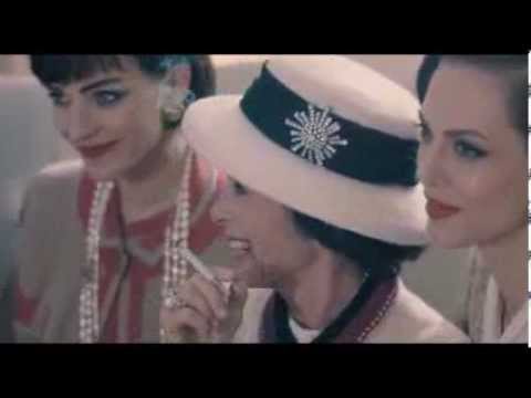Paris-Dallas and Karl Lagerfeld's new movie The Return - GERALDINE CHAPLIN TEASER VIDEO