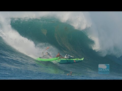 Canoe Surfing Giant Waimea