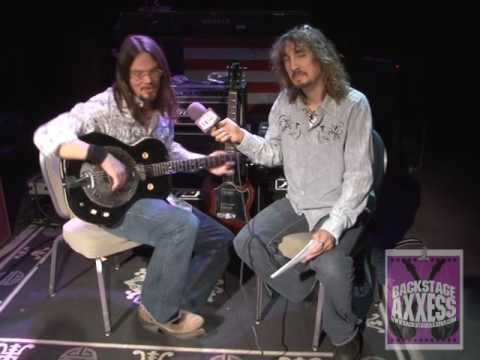 BackstageAxxess interviews Luther Dickinson of the Black Crowes.