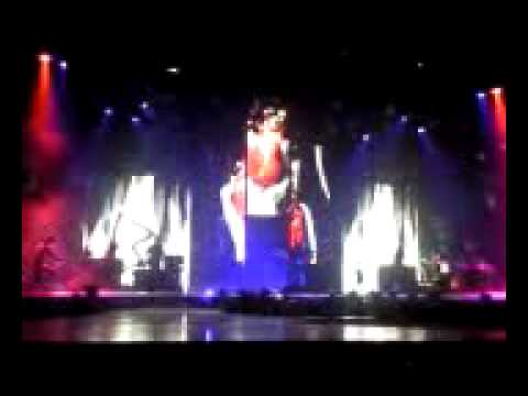 Rihanna singing Russian Roulette