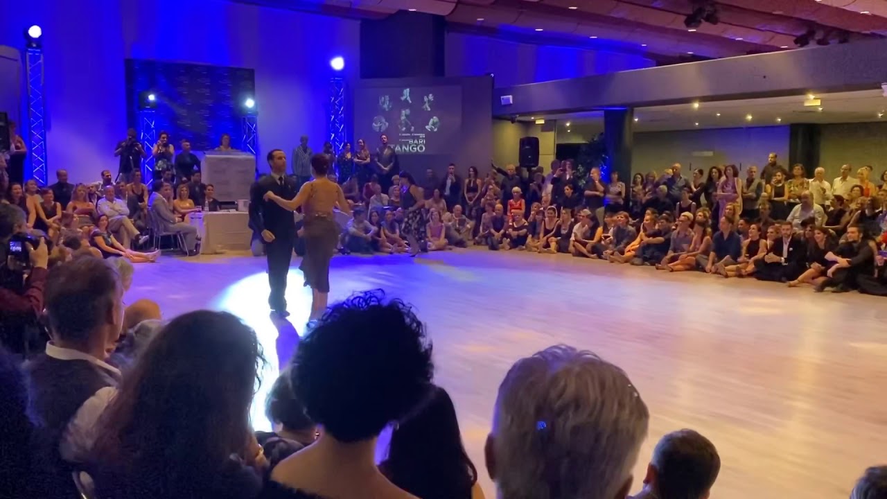 Facundo Pinero y Vanesa Villalba - - Dichas que vivi - Bari  Tango Congress 2019
