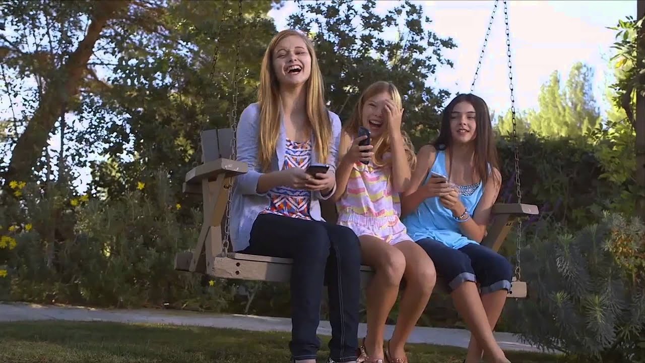 A Tiger's Tail - Official Trailer (2014)