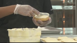 Crumbl Cookies whips up new business in Wheeling with their opening on Friday