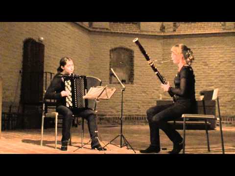 XVII Tartu Lõõtspillifestival - Reet Laube ja Johanna Tuvi (1)