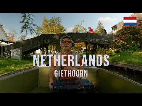 Gramps on a Boat in Giethoorn, Netherlands | Afrohouse 2025 (Autumn Vibe) (Keinemusik)