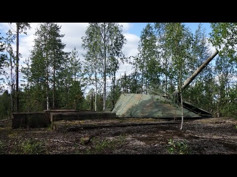 Ett Artillerifort uppe på kullen Ett Kanonbatteri och två skyddsrum SK 10 - The Cold War History