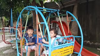 Download lagu Salsa Bermain Ayunan jungkat jungkit Ditaman Bersama Teman teman | playfun kids mp3