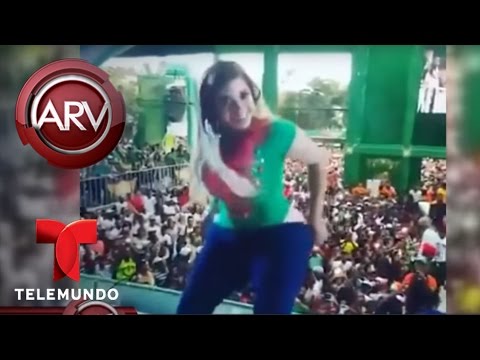 Cantante La Insuperable se baja los pantalones | Al Rojo Vivo | Telemundo