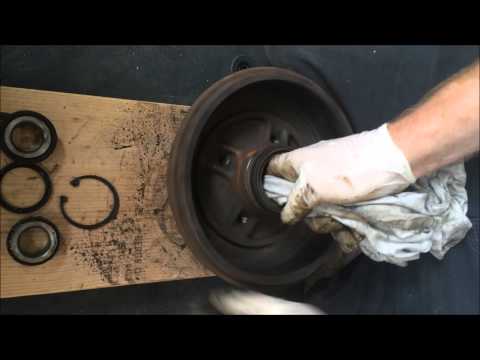 Renault clio rear wheel bearing removal and refit easy You Should Watch This
