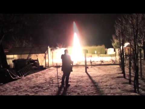 3" SALUTE ROCKET ---- 75mm KNALLRAKETE --- 3" SALUTE SHELL ( NITRATE FLASH POWDER )