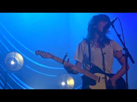 "Streets of Your Town" (The Go-Betweens Cover), Courtney Barnett & Laura Jean - Paris, Novembre 2018