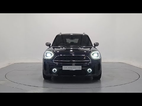 Mini Countryman Cooper S E Exclusive - Image 2