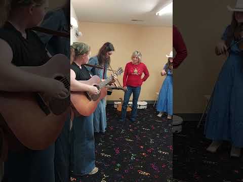 Kentucky Borderline with Rhonda Vincent