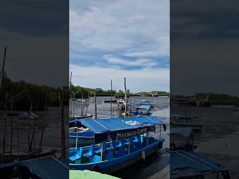 Un sabado calmado en el Puerto El Triunfo de El Salvador #elsalvador