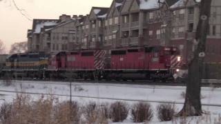 preview picture of video 'DME and ICE Train at Northbrook, IL MD-N'