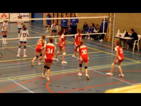 Lauren serveert voor GSC