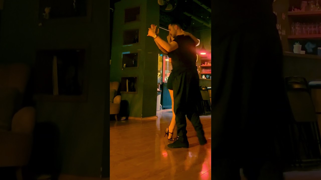 Prepárense, forever tango improvisando, Mert and Francesca #tango #bailar #dancer #show #love #dance
