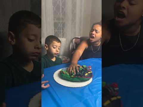 She ruined his favorite cake 😡
