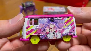ドリームトミカ hololive コレクション 常闇トワの開閉動画