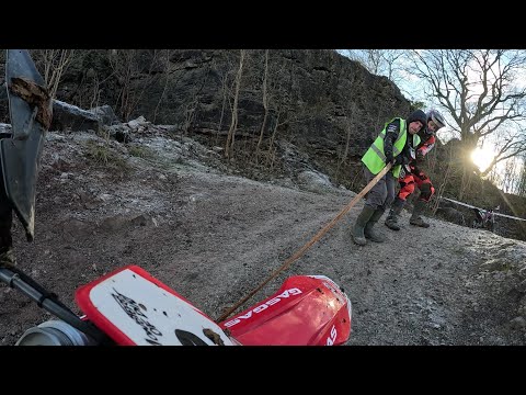 Tackling Nantmawr Quarry in -3 degrees - it got slippy!