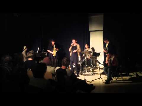 Ensemble 2 - How High The Moon (Morgan Lewis, Nancy Hamilton)