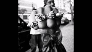 Gravediggaz - Here Comes The... GraveDiggaz