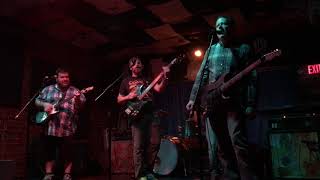 Pavement [cover band] - Give It a Day (live 10/14/17 @  2017 Howlers Halloween Show)