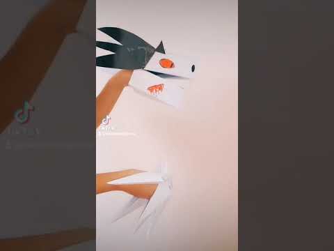 #Shorts Как сделать дракона на руку из бумаги. Игры с драконами для детей смотреть видео