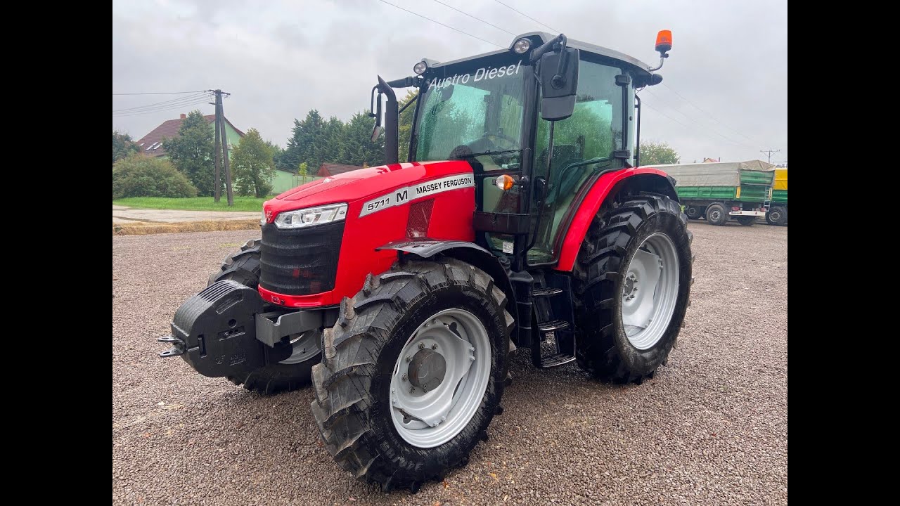 Massey Ferguson 5711M traktor