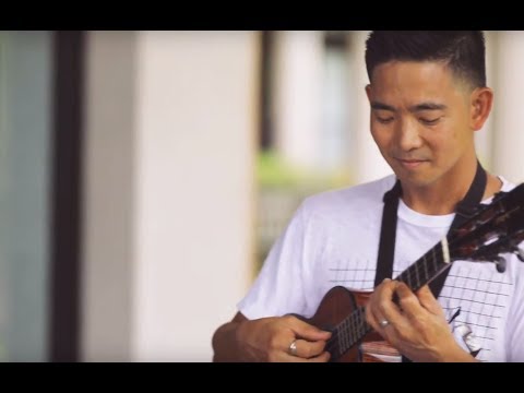 Jake Shimabukuro - Bohemian Rhapsody (HiSessions.com Acoustic Live!)