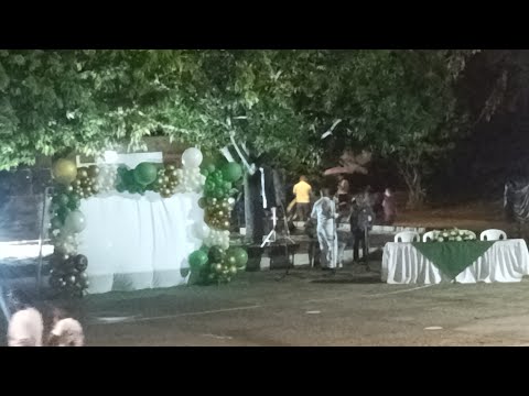 Las gallinas 🐓de Katia historia de cumpleaños del piñón Magdalena 3 de agosto 255 años