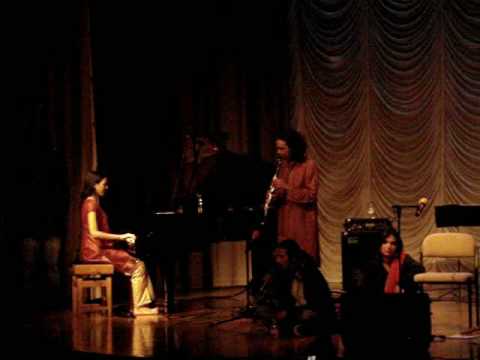 Arnob - Anondodhara (live in London with Idris & Zoe Rahman)