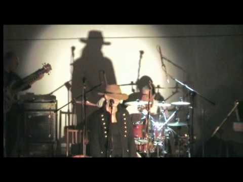 Michaela Tučná????Fešáci (3) Modrá z džín