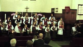 02_Det Bor En Baker  - Suzukifiolinistene