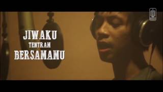 Download lagu ALL STARS -  Kemesraan  Lyric Video mp3