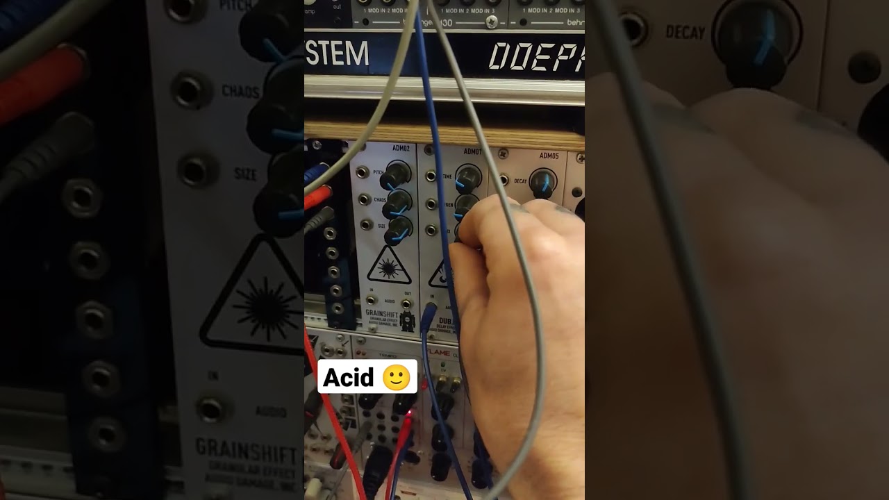 recording some acid bass line with best 303 emulation on the market #dinsync #techno #303 #tb303