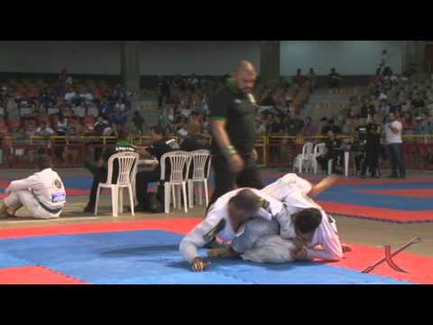 BRASILEIRO INTERCLUBES 2014 - Alisson Braga x Genes Neto by X-COMBAT