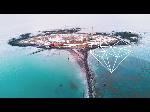 Dandara - Different (Robin Schellenberg & Vruno Remix) [Melodic House / Kamai Records]